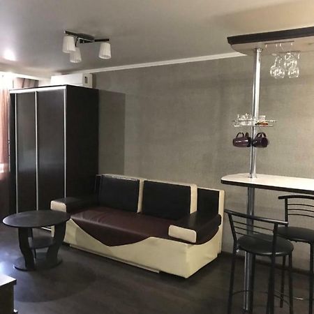 Apartments Gagarina 72 Krivoy Rog Ngoại thất bức ảnh